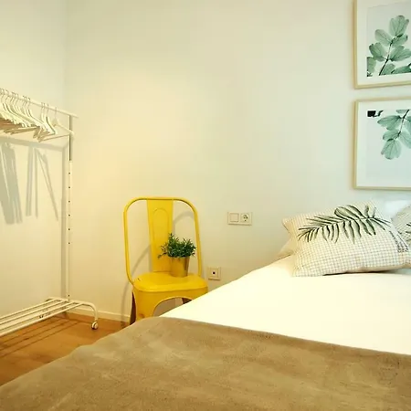 Calma House City -beach Apartment Malaga